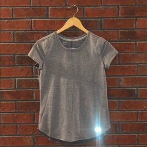 UnderArmour Vented SS Gym Top